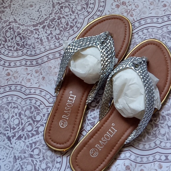 Rasolli NWOT  Stylish sandals - Picture 8 of 11